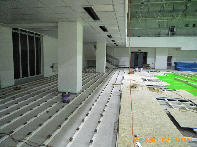 ���һ̖(h��o)·��ʮ���л@���^�\(y��n)��(d��ng)ľ�ذ���b����1