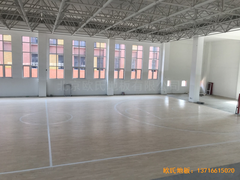 ɽ�|��(j��)�Ϛv�ǅ^(q��)ѩɽС�W(xu��)�@���^�w���ذ���O(sh��)����0